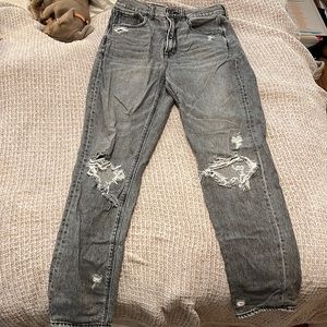 American Eagle mom jeans